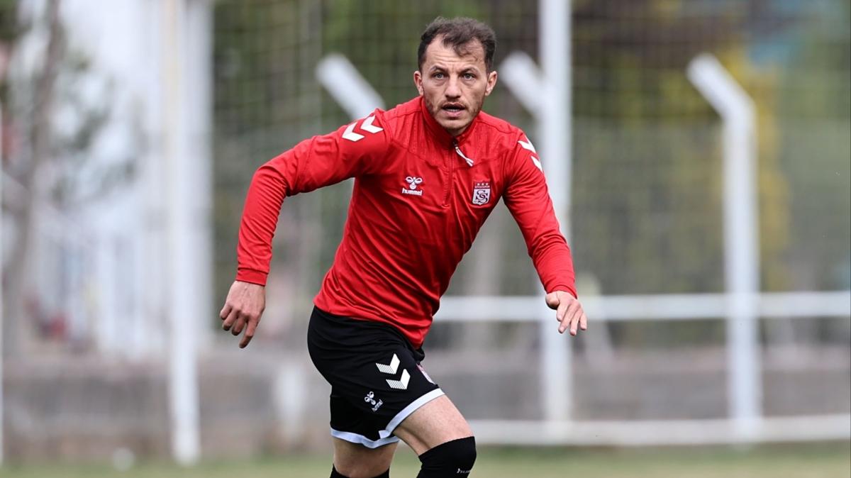 Ziya Erdal, Sivasspor'a veda etti