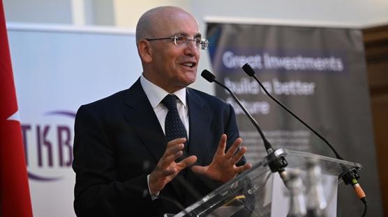 Bakan Şimşek: Türk lirasındaki oynaklık önemli ölçüde azaldı