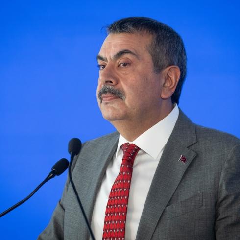 Bakan Tekin'den zorunlu eğitim açıklaması: Talep olursa değerlendiririz