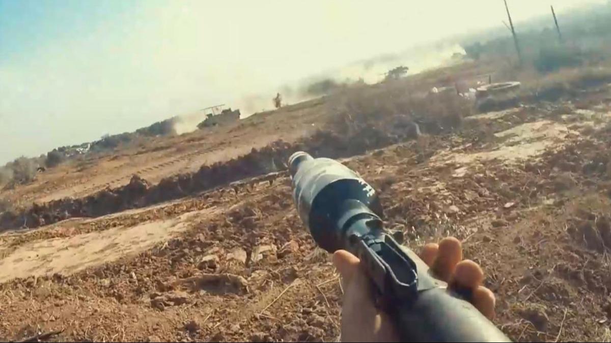 srail askerleri Kassam'n gazabna urad: ''Yasin 105'' ile havaya uurdu