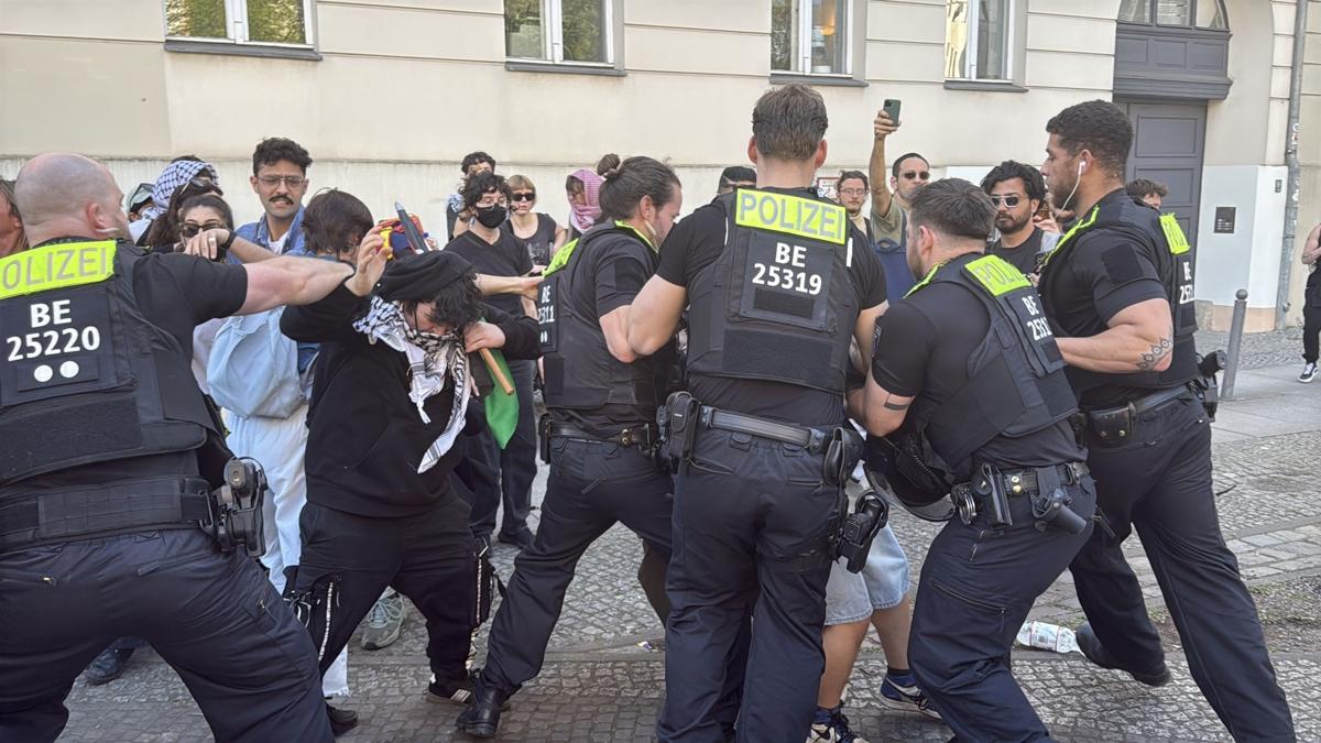 Almanya polisinin orantsz g kullanmas tepkilerin odanda
