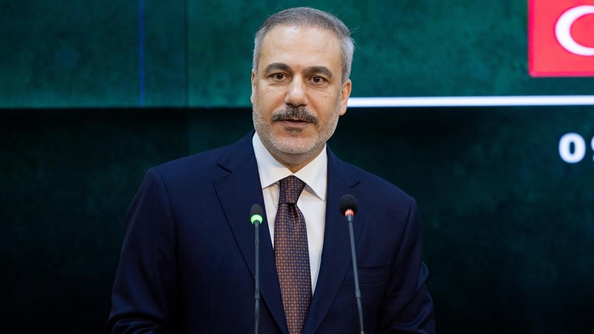 Bakan Fidan'dan Duran'a tebrik mesaj 