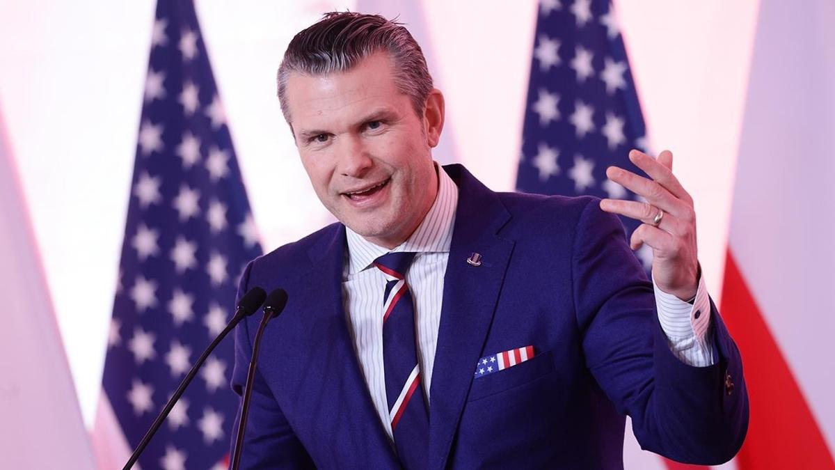 ABD'li senatrden ''Hegseth grevden alnsn'' ars 