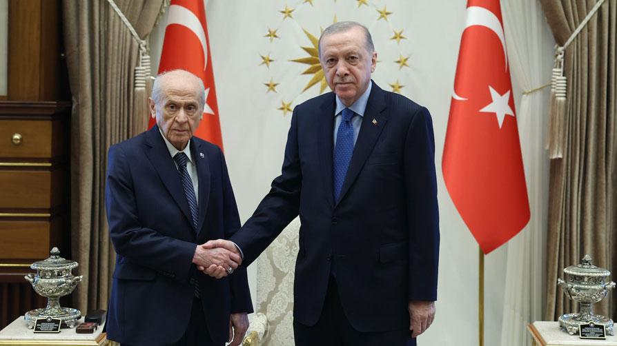 Başkan Erdoğan'dan Bahçeli'ye "Terörsüz Türkiye" telefonu
