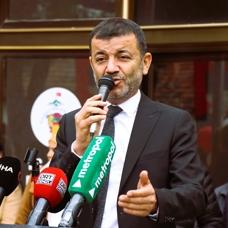 CHP'li başkandan eşe dosta skandal atama