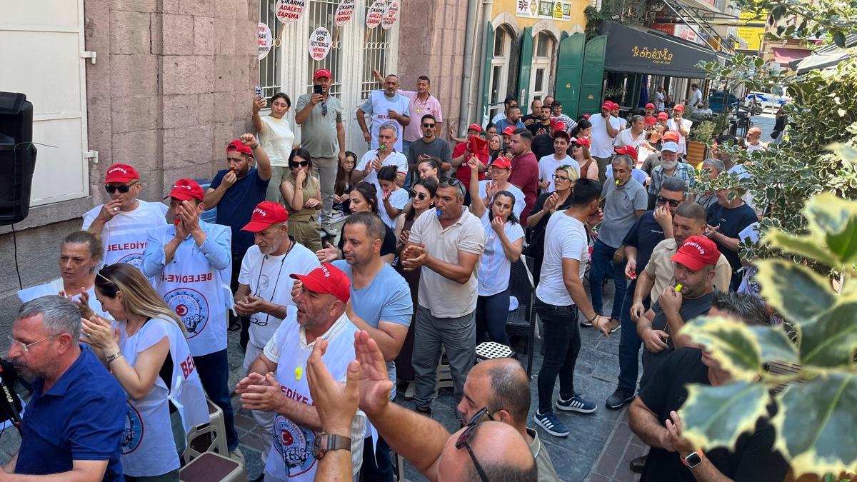 CHP'li belediye iinin ekmeiyle oynad: Bir telefonla iten atmlar
