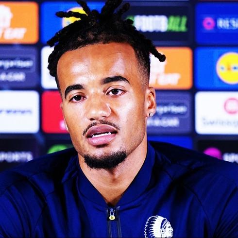 Yeni sol bek İstanbul'a geliyor