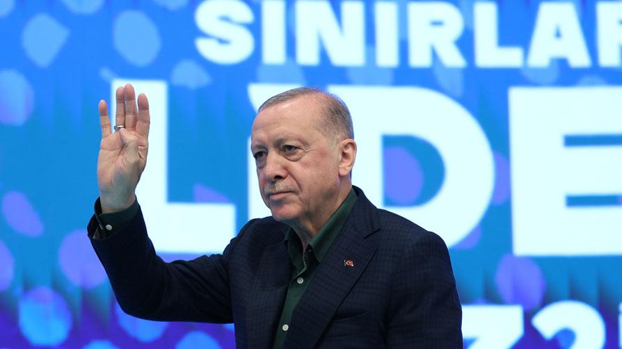 AK Parti'den yeni şarkı: Dünya Bizi Bekler