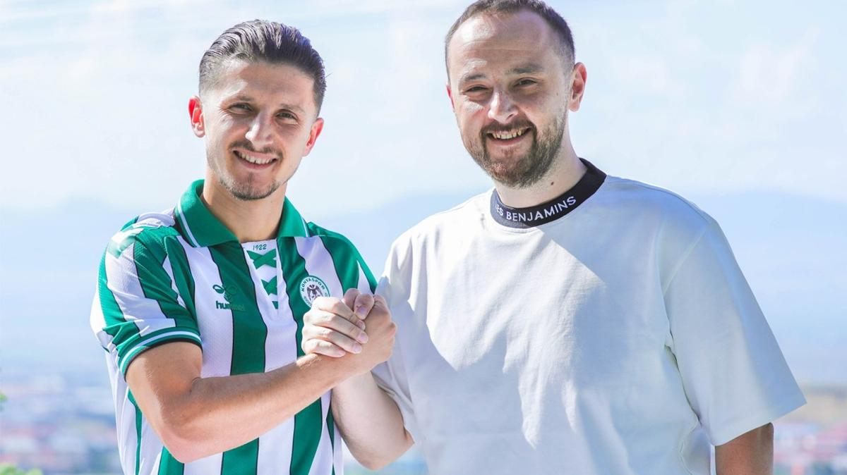 Konyaspor, Enis Bardhi'yi aklad