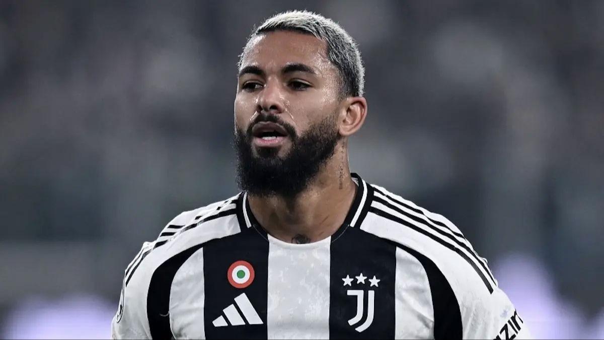 Douglas Luiz ngiliz devlerini peine takt