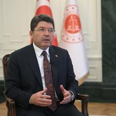 alt=