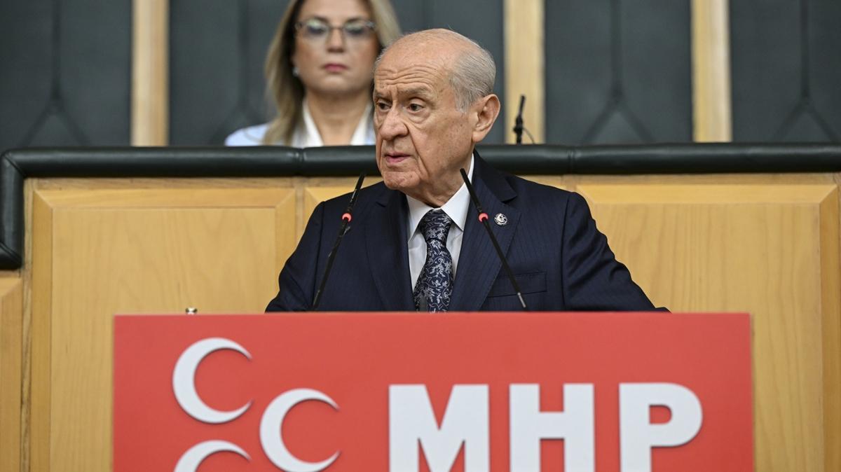 MHP lideri Baheli'den 15 Temmuz mesaj: Gelecek nesiller her zaman tetikte olmal