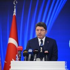 Bakan Tunç'tan Terörsüz Türkiye mesajı