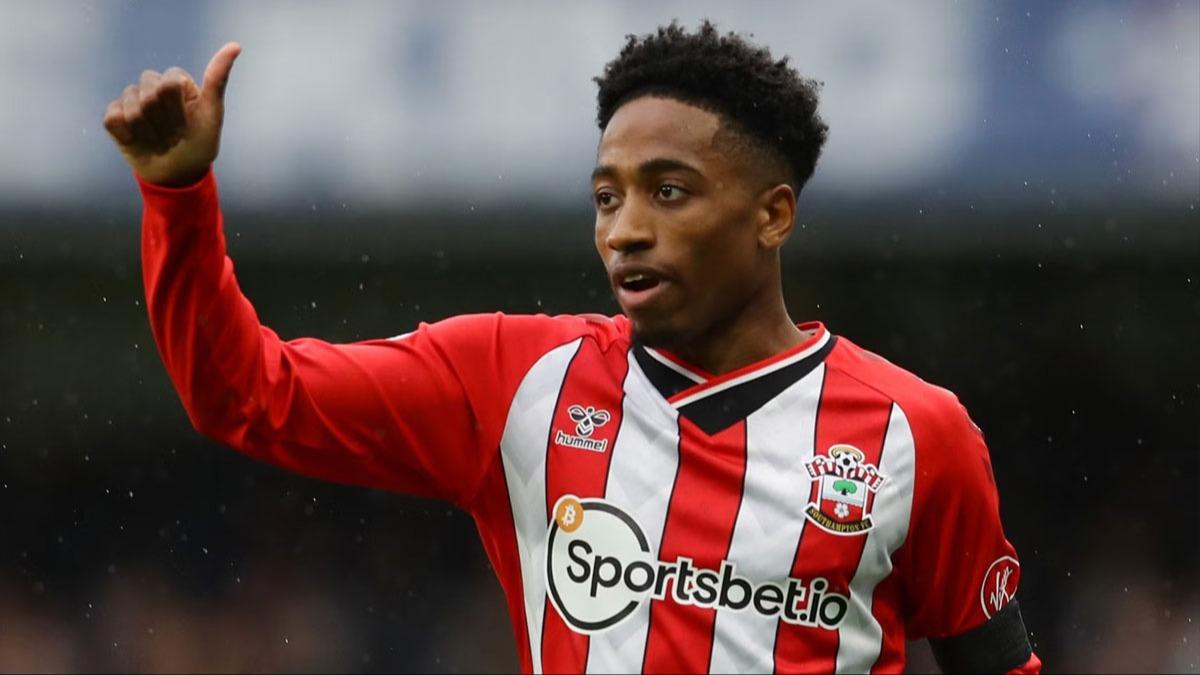 Beikta duyurdu! te Kyle Walker Peters'n stanbul'a geli saati ve tarihi