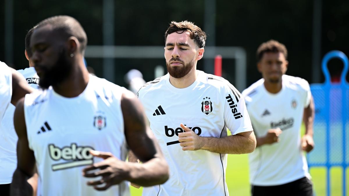 Beşiktaş'ta yeni sezon hazırlıkları sürüyor