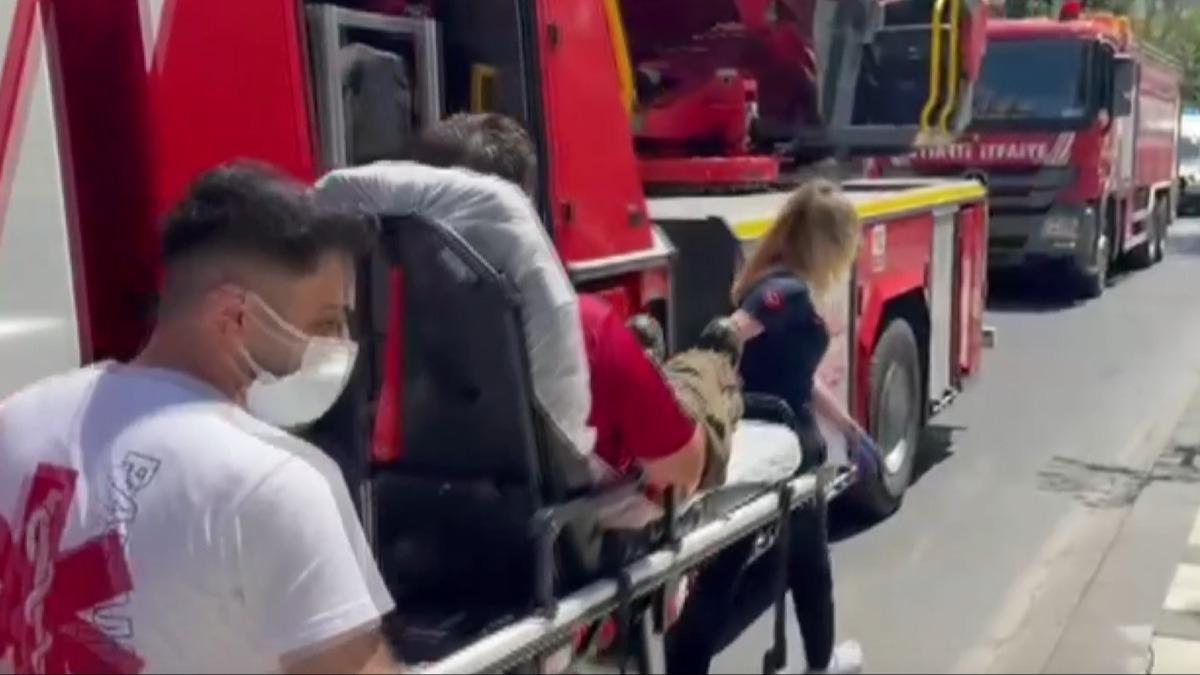 Beylikdz'nde kimyasal alarm: 4 kii zehirlendi 