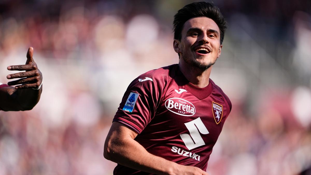 Torino, Eljif Elmas iin kesenin azn at