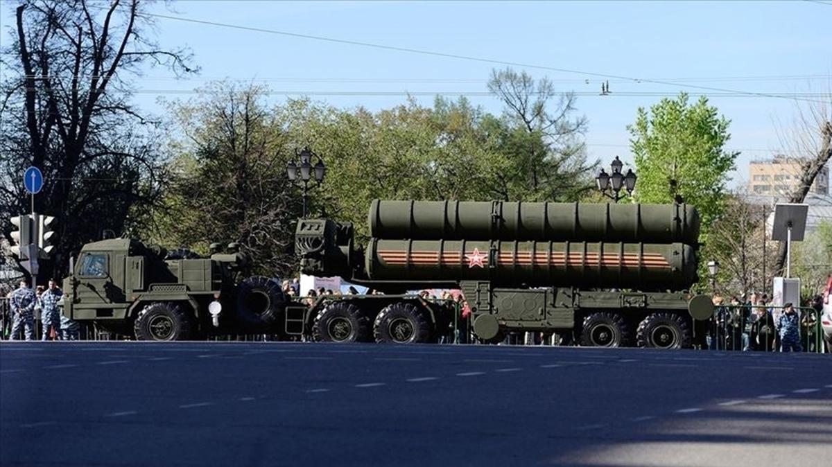 Hindistan'dan gerginlii trmandran adm: in snrnda hava savunma tatbikat