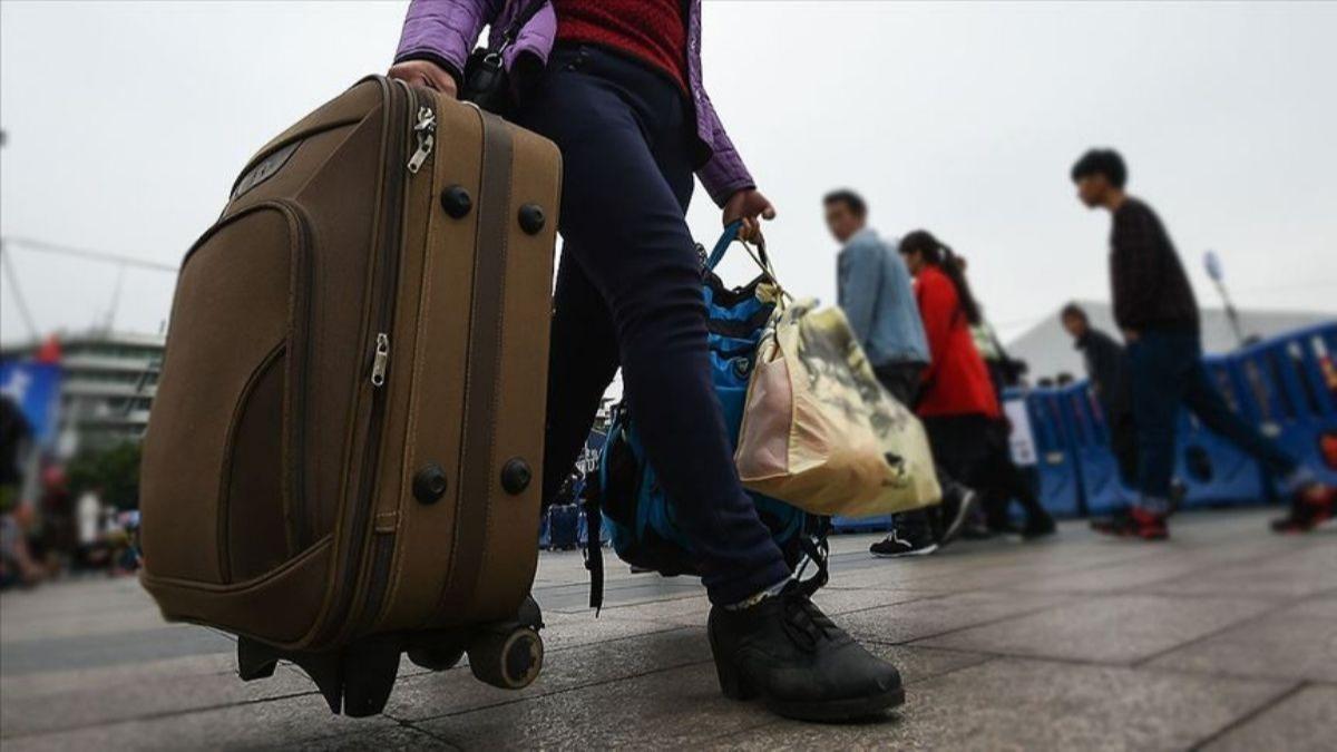 stanbul, Ankara ve zmir'e eitim g: 2,4 milyon kii yer deitirdi