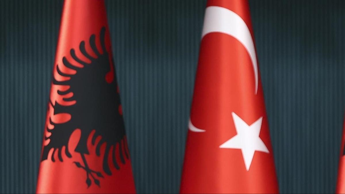 Arnavutluk'tan Trkiye vurgusu: birlii derinleerek devam ediyor