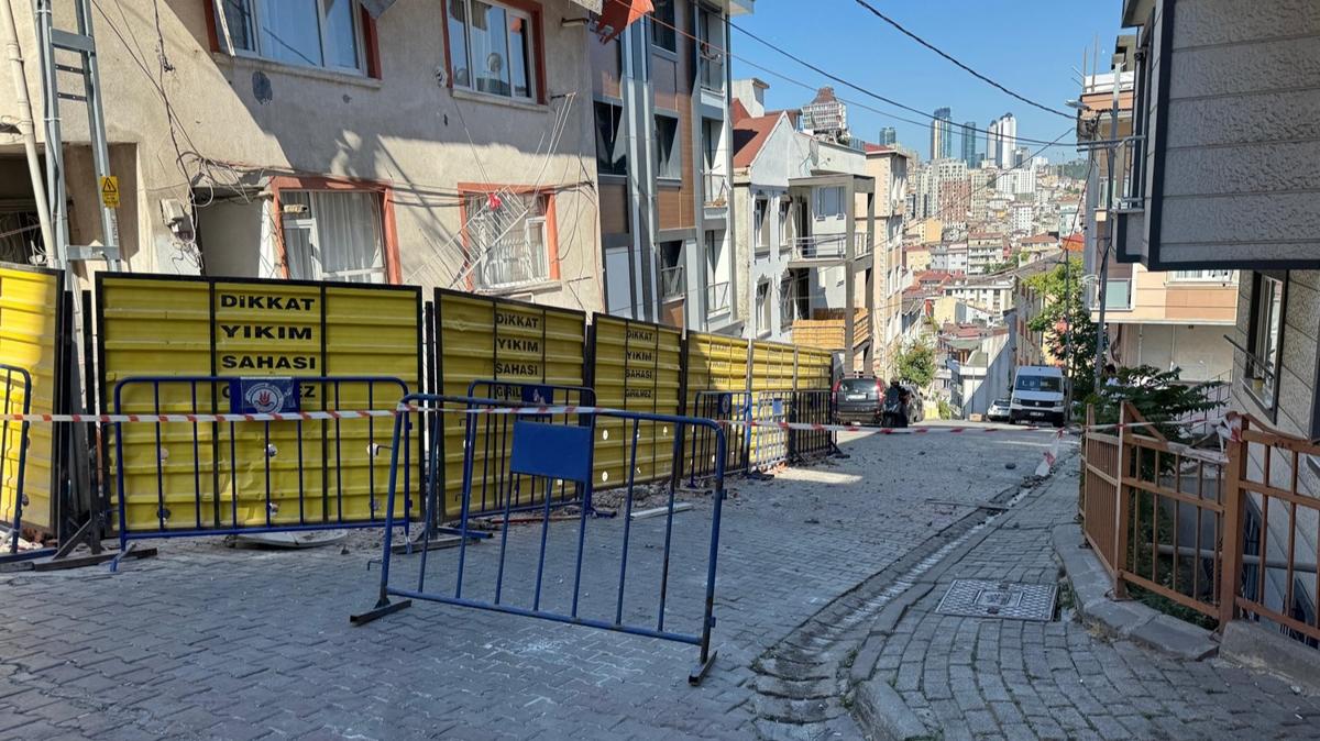 Balkonu ken bina tedbir amal tahliye edildi