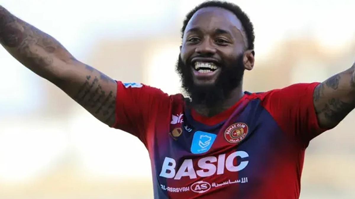 Damac FC sat listesine koydu: Nkoudou