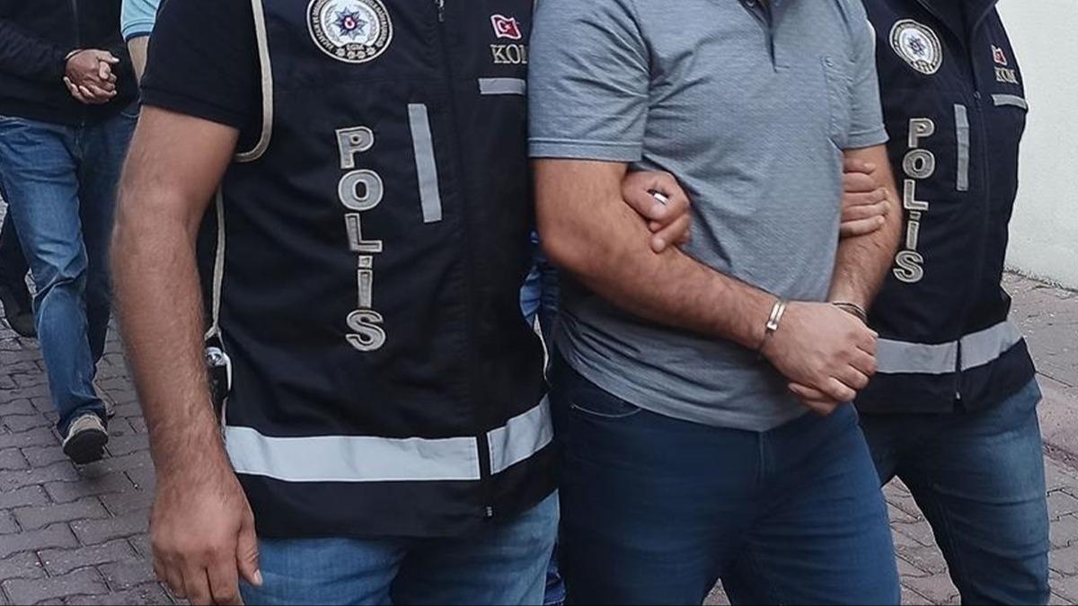 zmir merkezli 60 ilde FET operasyonu! Gzalt says 270'e ykseldi