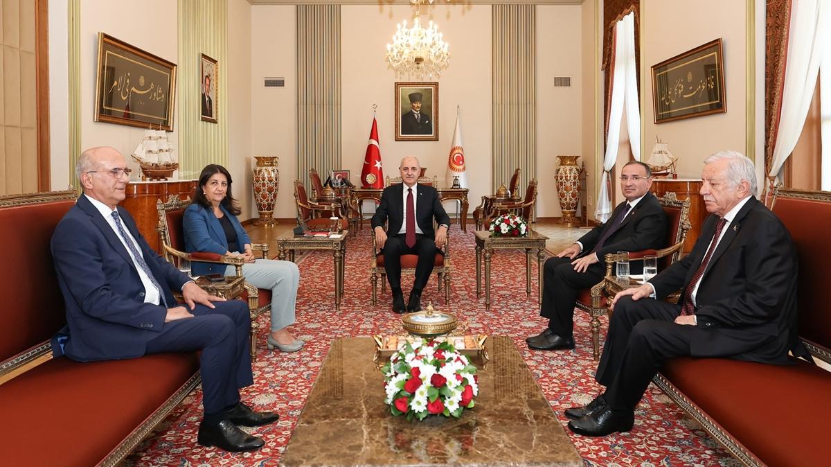 Meclis'te kritik kabul! TBMM Bakan Kurtulmu, Bozda, Bingl, Adan ve Buldan ile grt