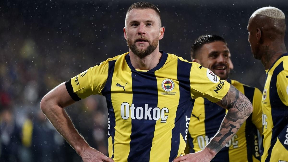 Talebini ynetime iletti! Fenerbahe'de Skriniar gelimesi