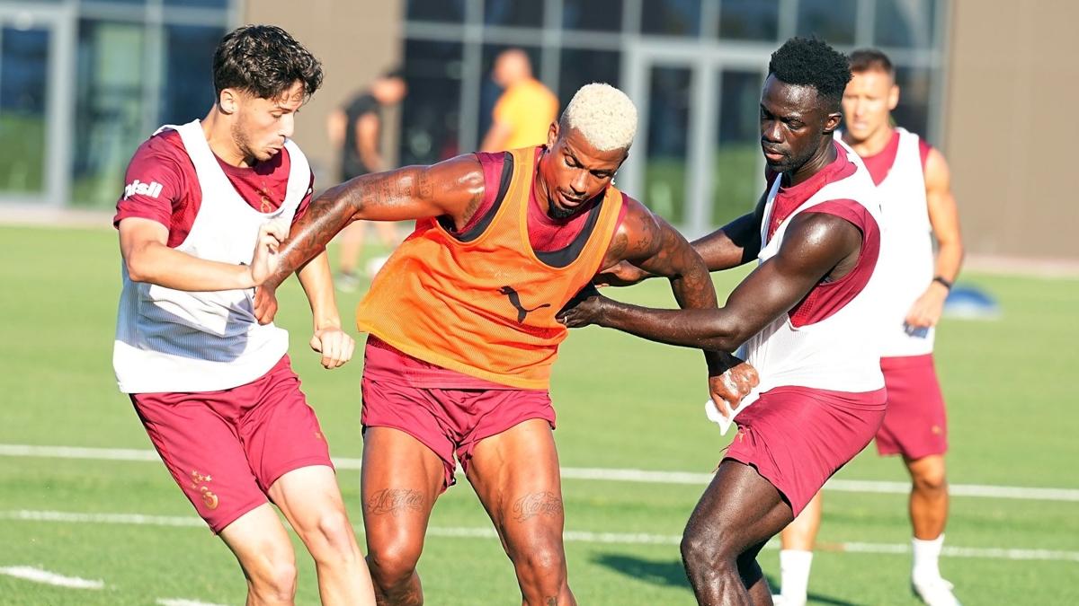 Galatasaray, Avusturya'ya gidiyor! lk prova Admira Wacker ile