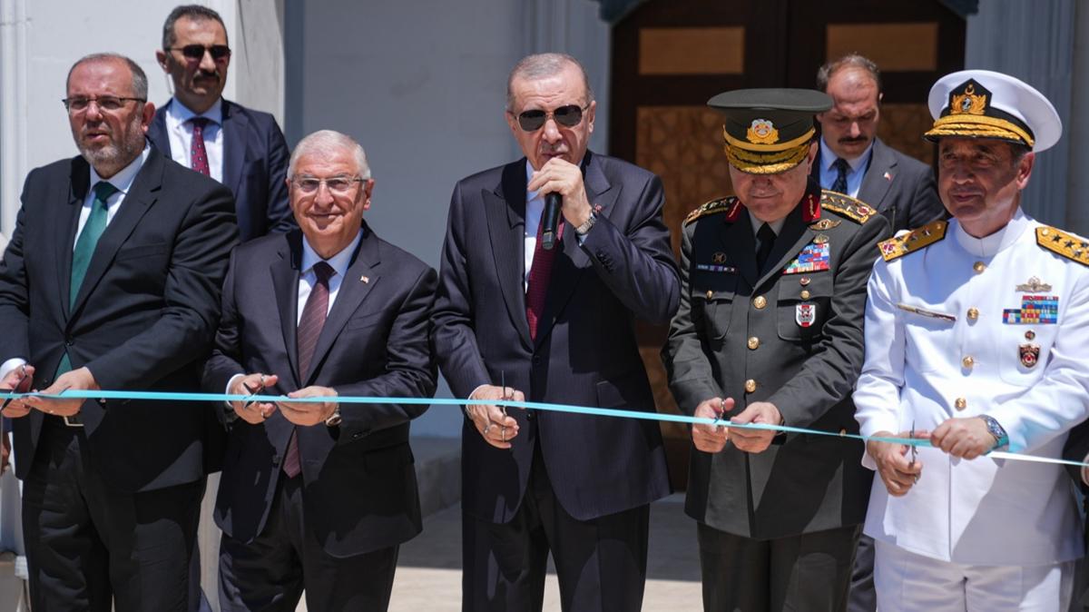 MS yerlekelerinde toplu cami al... Bakan Erdoan: Rabbim bizi vatansz ve ezansz brakmasn