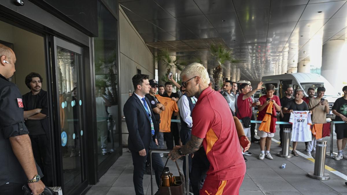Galatasaray, yeni sezon hazrlklar iin Avusturya'ya gitti