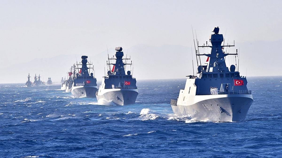 Trk donanmasndan KKTC hazrl: Heybetini gsterecek