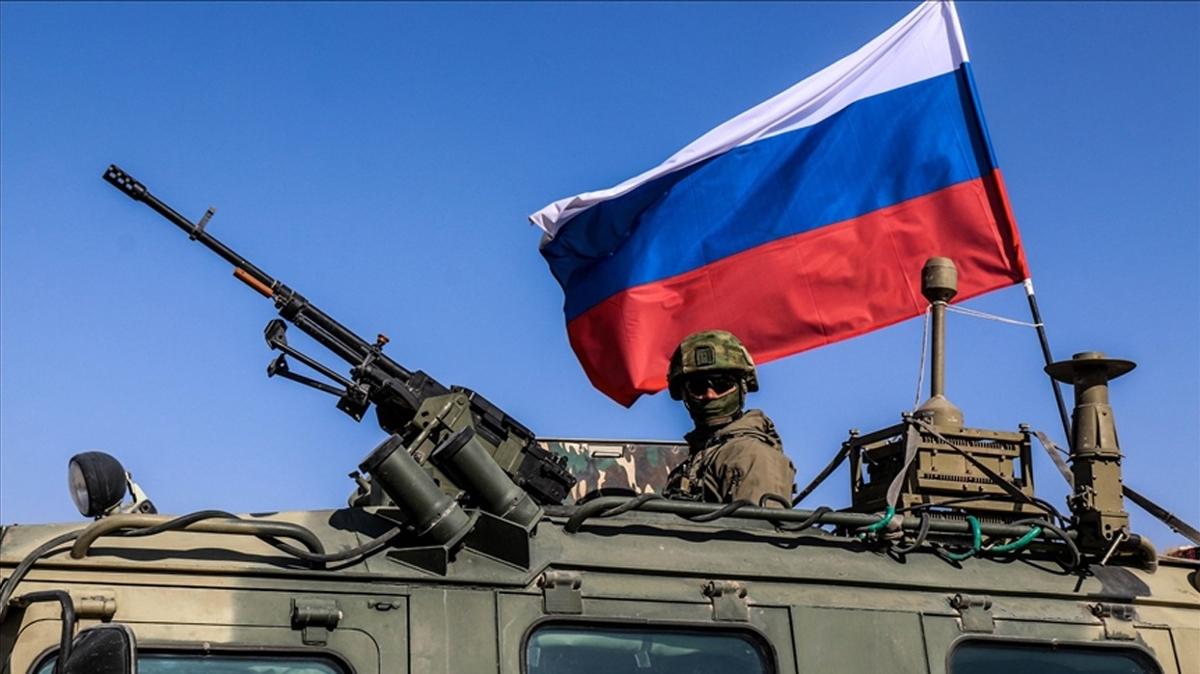 Rusya, Donetsk'te yerleim birimini ele geirdi