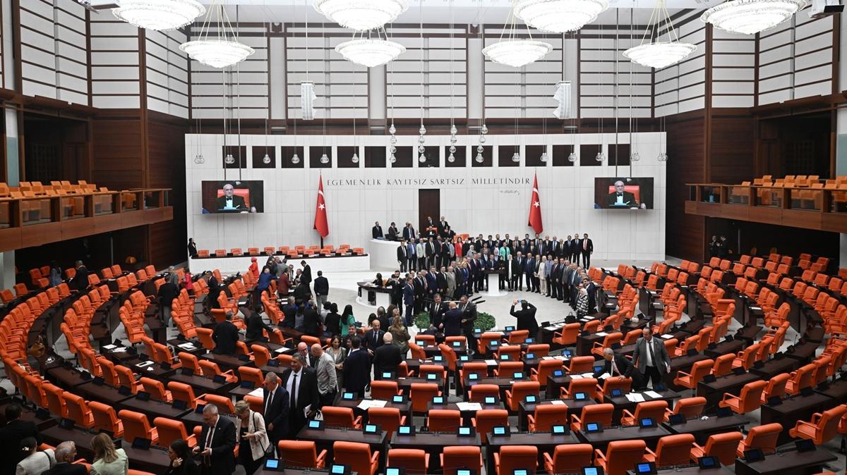 Salk alanna ynelik dzenlemeler ieren kanun teklifi TBMM Genel Kurulunda kabul edildi
