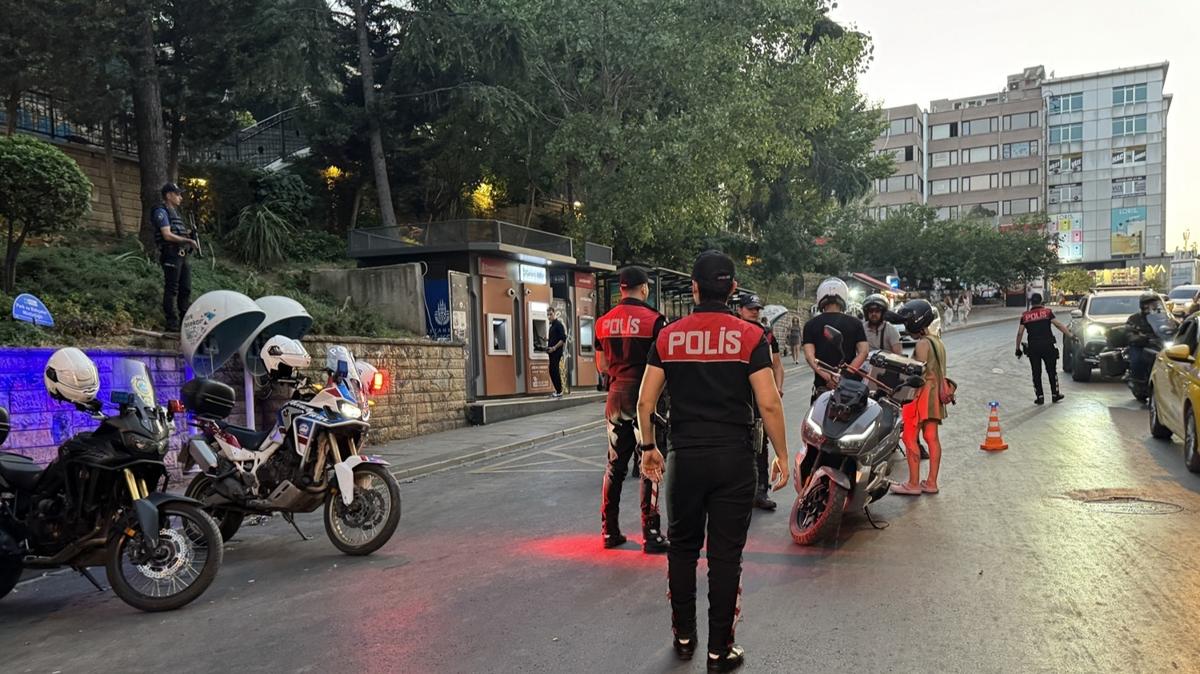 stanbul polisinden helikopter destekli ''huzur'' uygulamas 