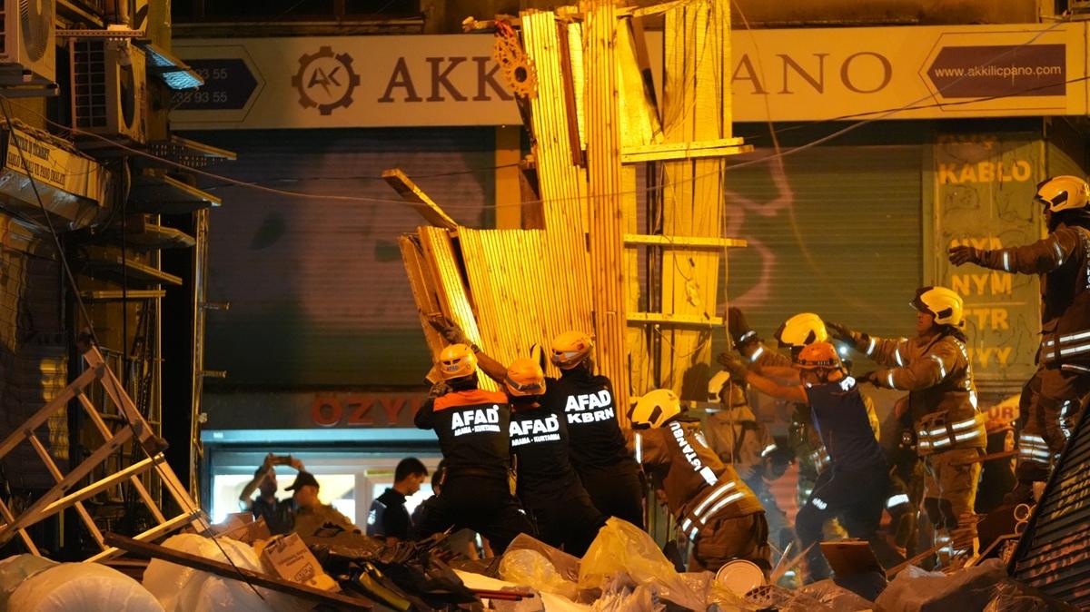Beyolu'nda bir binada kme meydana geldi  