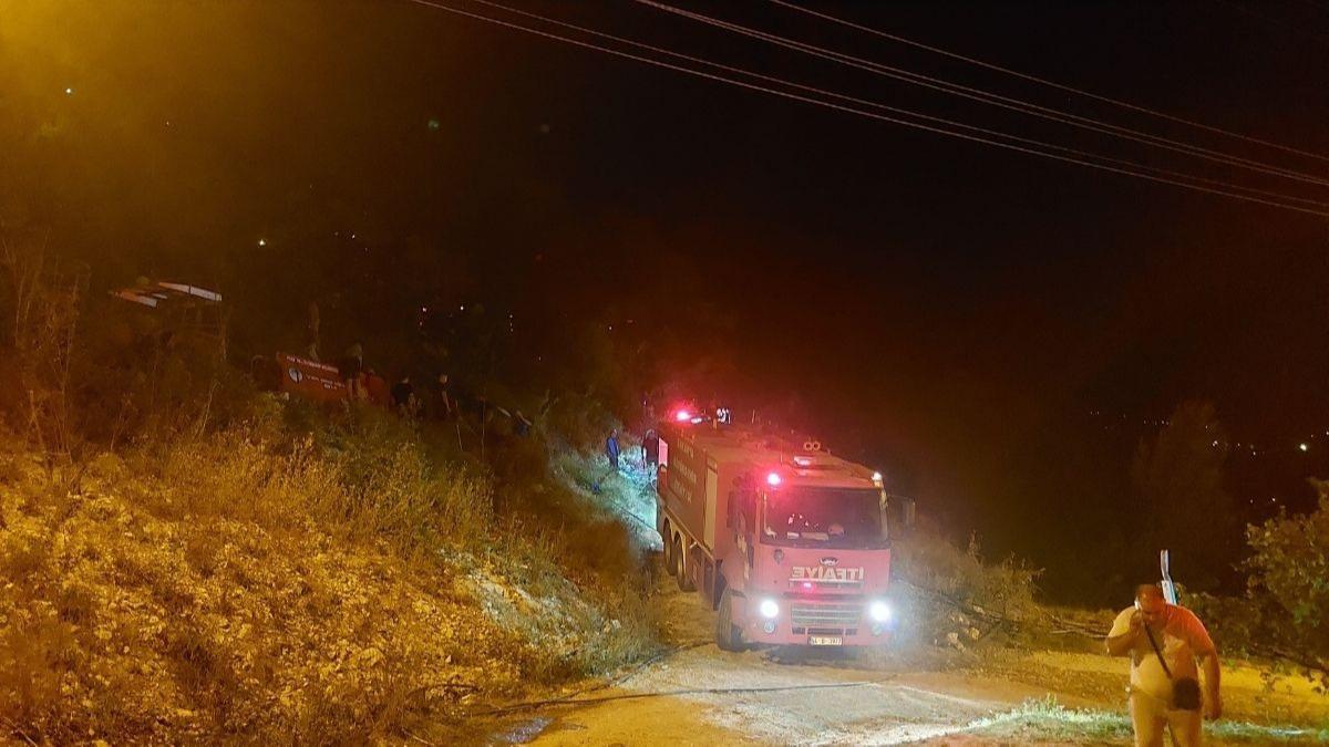 Geceyi aydnlatan alevler sndrld: Sakarya'dan gzel haber