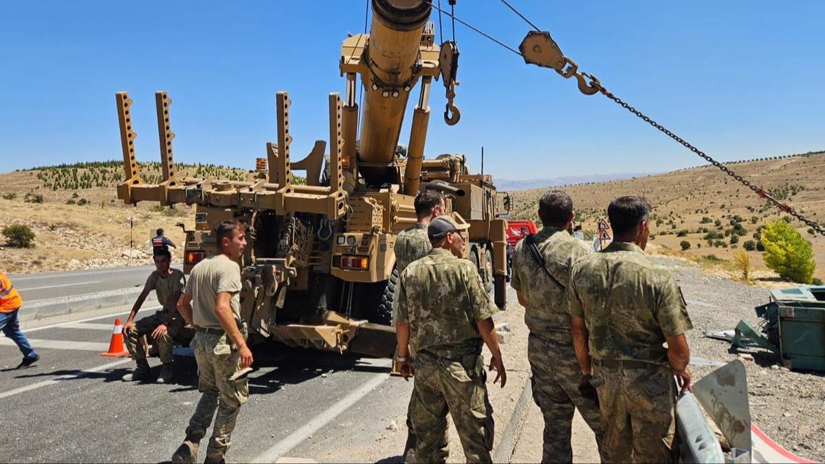 Malatya'da feci kaza: 2 asker yaraland