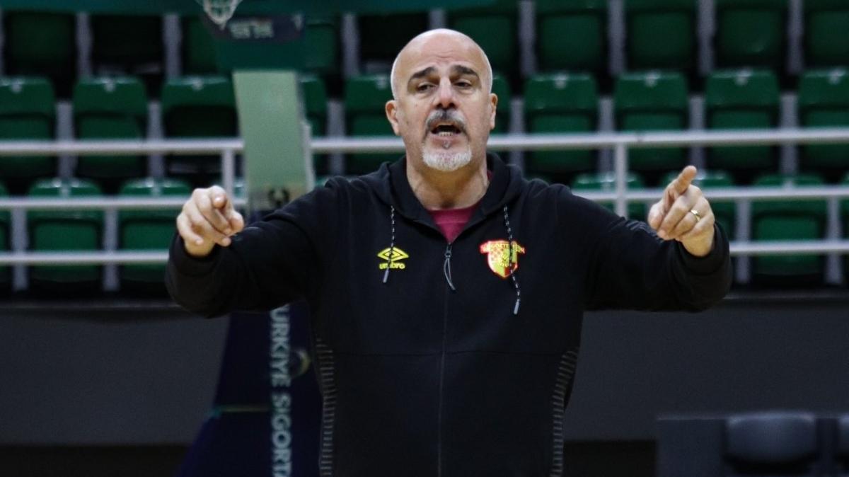 Rhan Tamsz 1 yl daha Gztepe Basketbol'da
