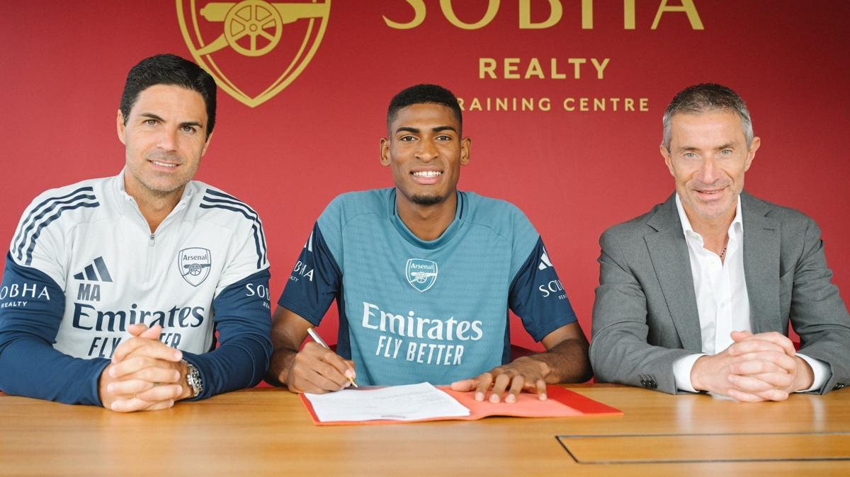 Arsenal'den savunmaya gen takviye: Cristhian Mosquera