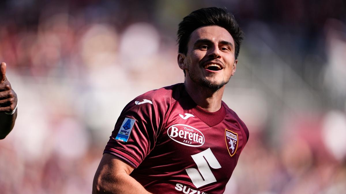 Eljif Elmas iin Roma srprizi