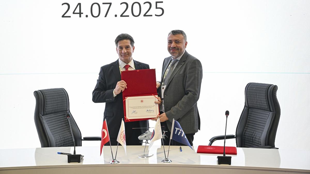 mzalar IDEF 2025'te atld! Helikopterleri insanszlatracak ibirlii