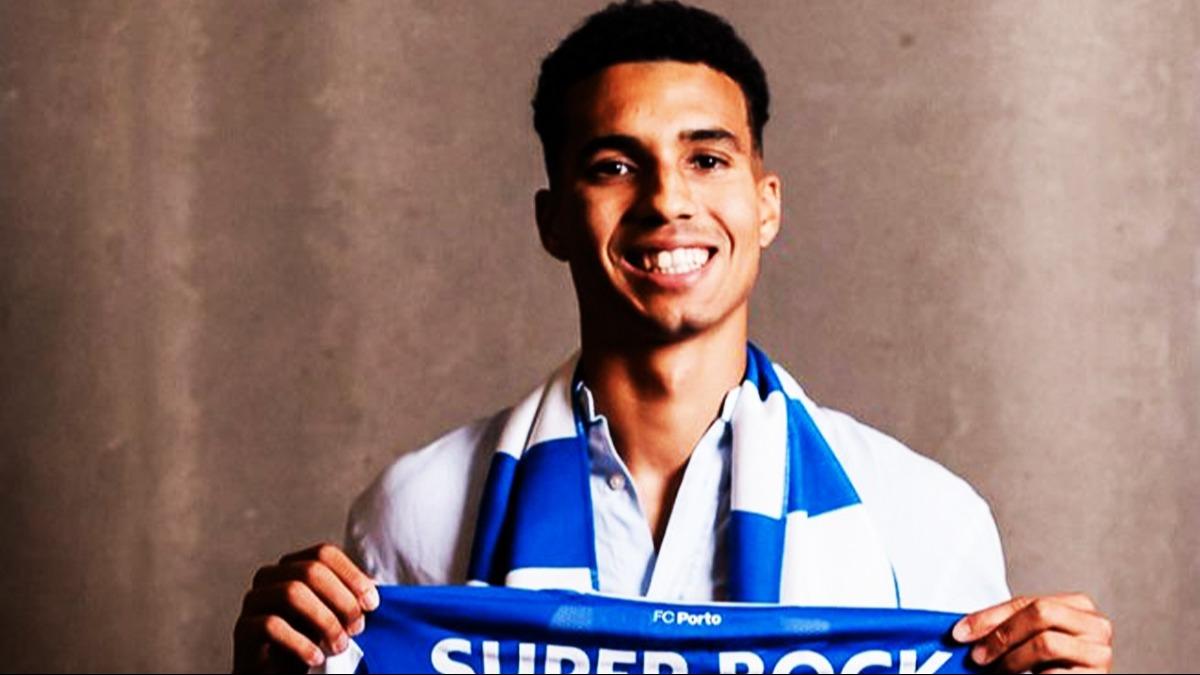 Porto, Alberto Costa'y kadrosuna katt 