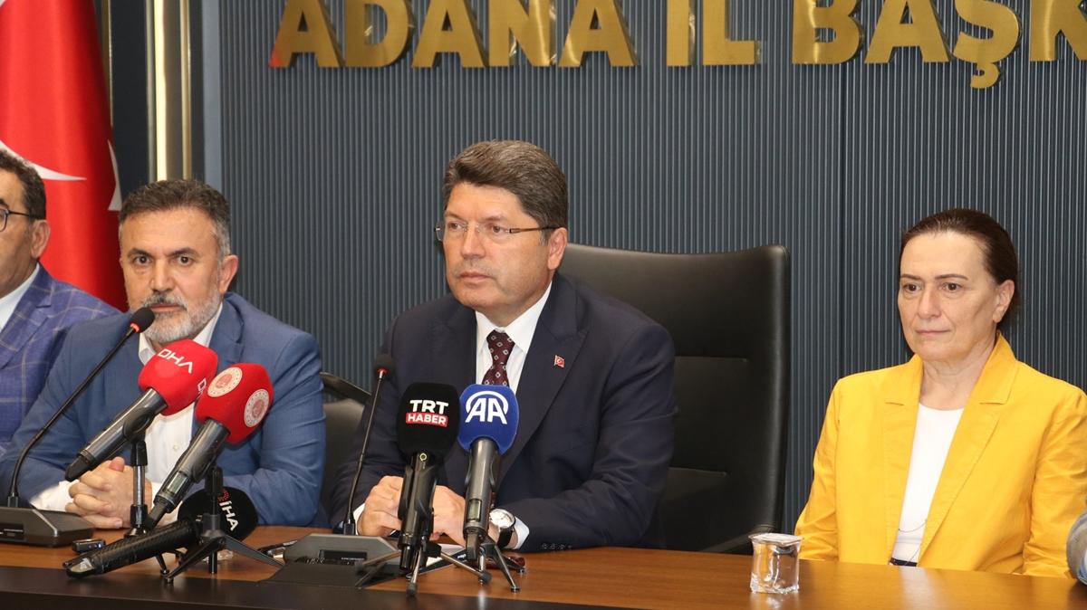 Trk yargsna ynelik eletirilere tepki! Bakan Tun: Savunmann yaplaca yer sokaklar deil
