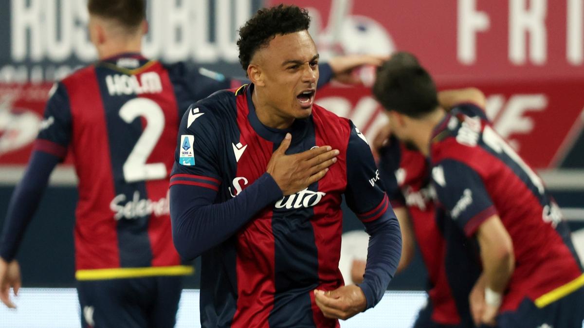 Napoli, Ndoye iin kesenin azn at