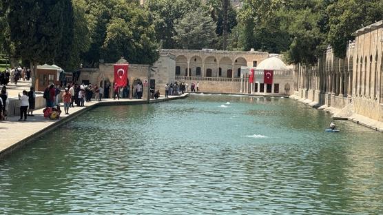 Şanlıurfa'da sıcak hava alarmı: Termometreler 55 dereceye çıktı