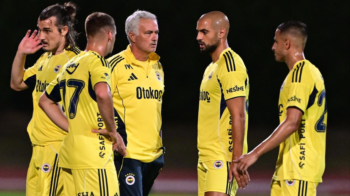 Fenerbahe'de yaprak dkm! Jose Mourinho o isimlerin stn izdi