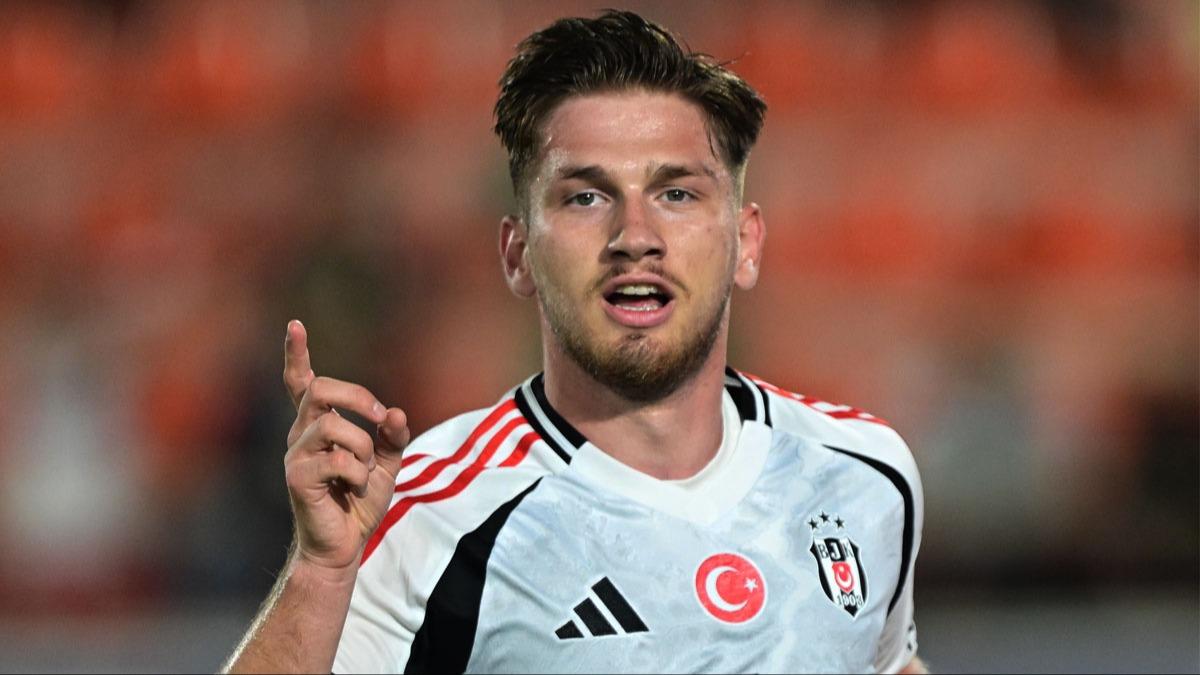 Beikta'ta ayrlk an meselesi! Semih Klsoy talya yolcusu