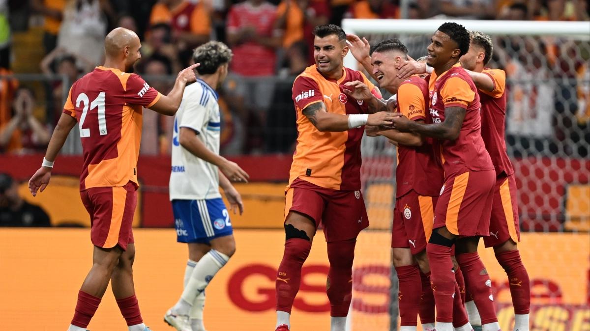 Galatasaray'da iki imza birden!  transferde nemli hamle